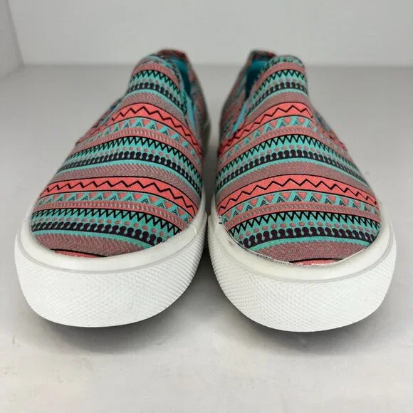 Serra Womens Multicolor Aztec Print Canvas Low Top Size 7 Slip On Shoes - Picture 3 of 9